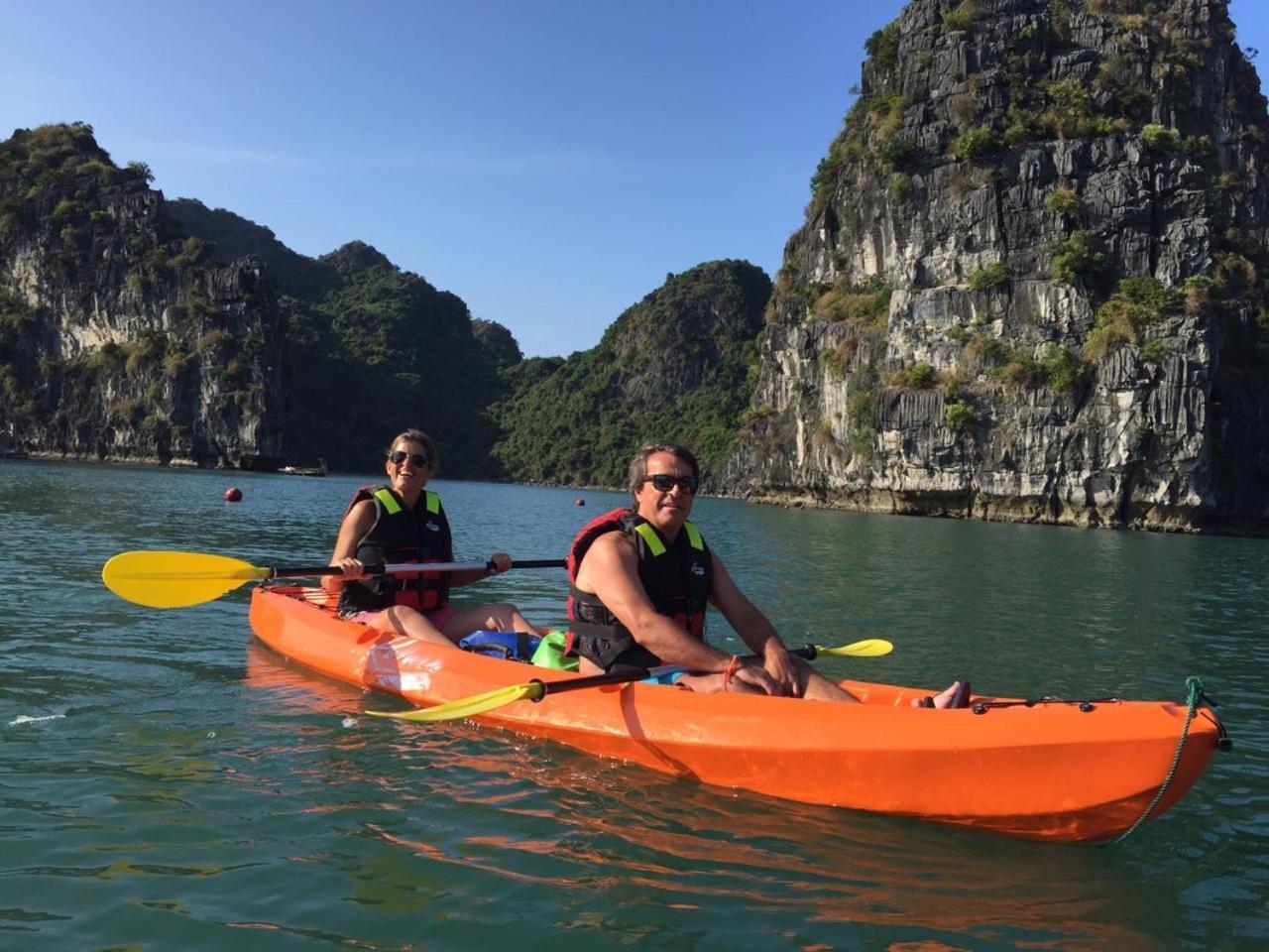 מלון הלונג Renea Cruises Halong מראה חיצוני תמונה